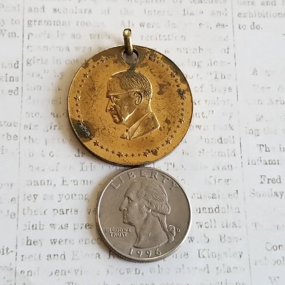 Vintage Harry Truman Inaugural coin pendant charm president political